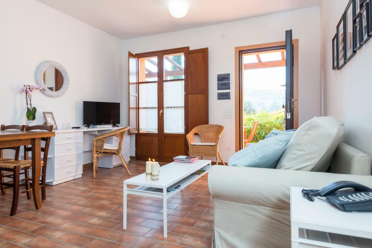 Romantic & Charming Apartment Scarlino Bagian luar foto