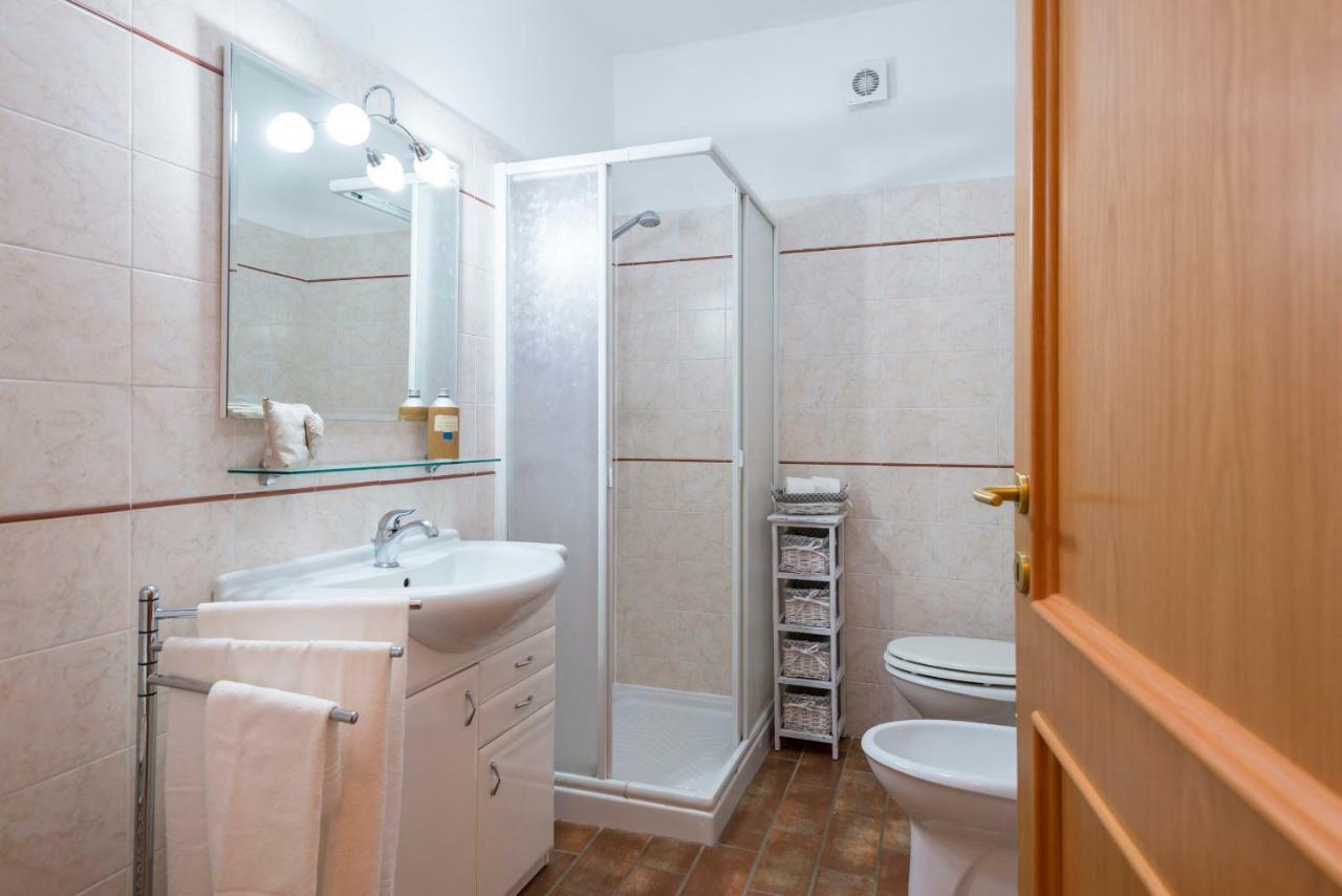 Romantic & Charming Apartment Scarlino Bagian luar foto